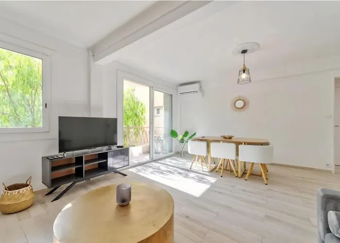 Agreable 3pieces Croisette